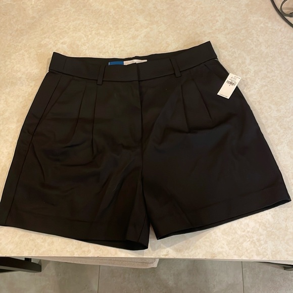 Old Navy Woman’s Black High Rise Shorts, Sz Small, NWT - Picture 1 of 5
